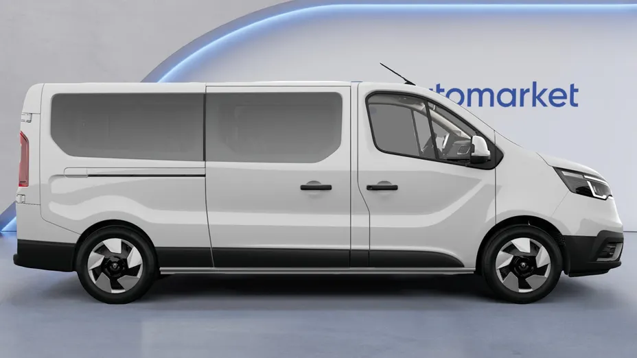 RENAULT Trafic Trafic Kombi 2.0 Blue dCi L2 Equilibre Nowy