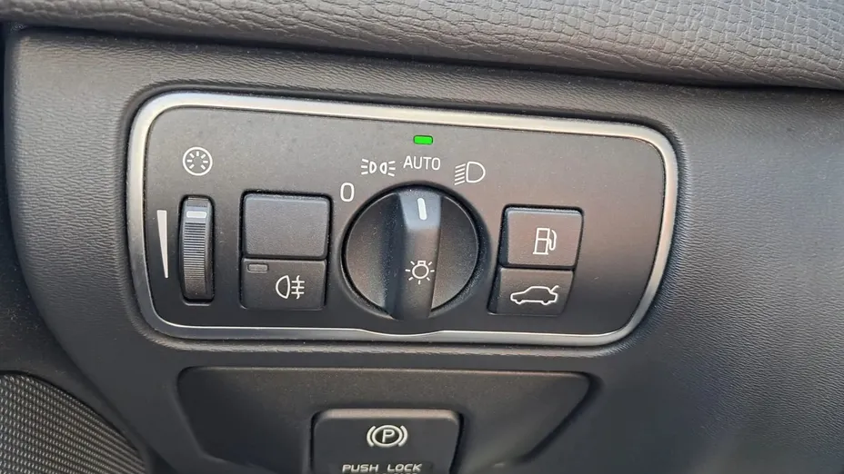 VOLVO XC60 XC60 T6 AWD Plug-In Hybrid Inscription aut