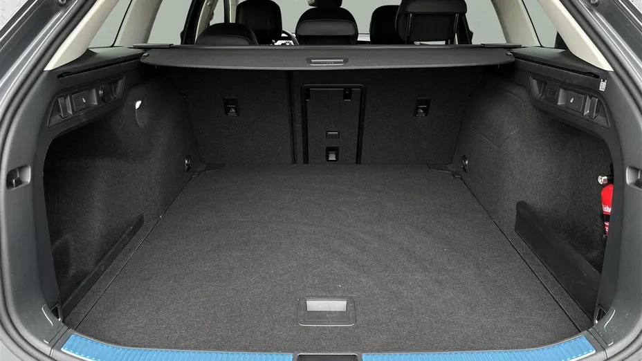 VOLKSWAGEN Passat Passat 1.5 TSI ACT mHEV Elegance DSG