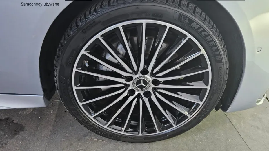 MERCEDES-BENZ C Klasa C 200 mHEV 4-Matic AMG