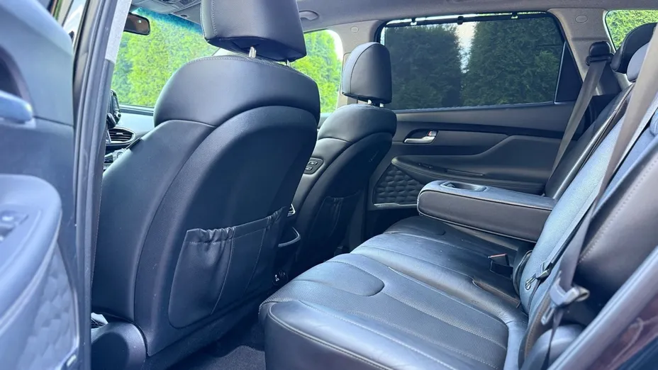 HYUNDAI Santa Fe -