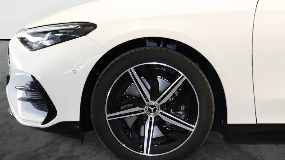 MERCEDES-BENZ CLA CLA 200 58kWh Nowy