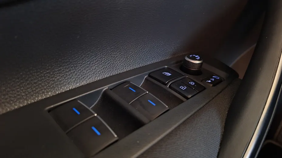 TOYOTA Corolla Corolla 2.0 Hybrid Comfort