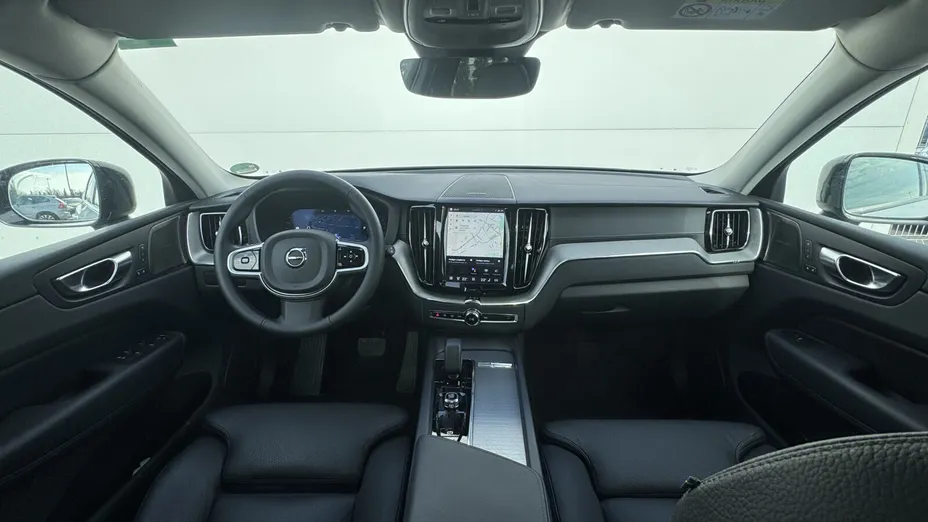 VOLVO XC60 XC60 B5 B AWD Ultra Dark aut