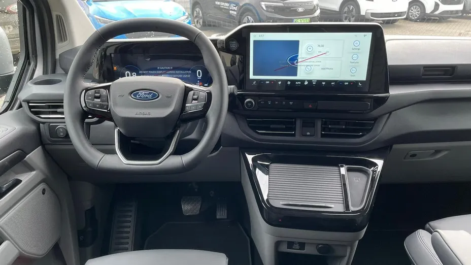 FORD Tourneo Custom Tourneo Custom 2.0 EcoBlue 320 L2 Titanium aut Nowy