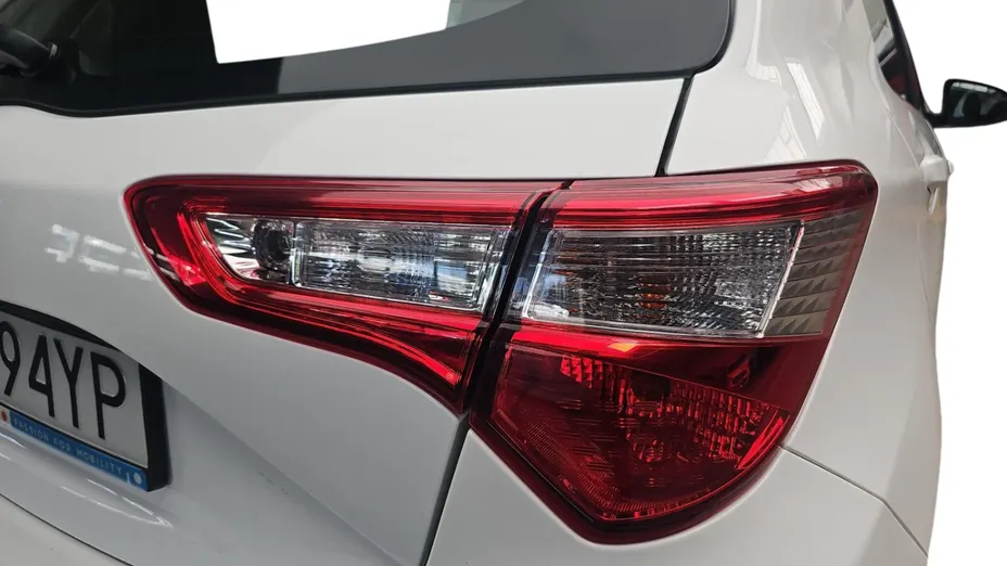 TOYOTA Yaris Yaris 1.0 Active