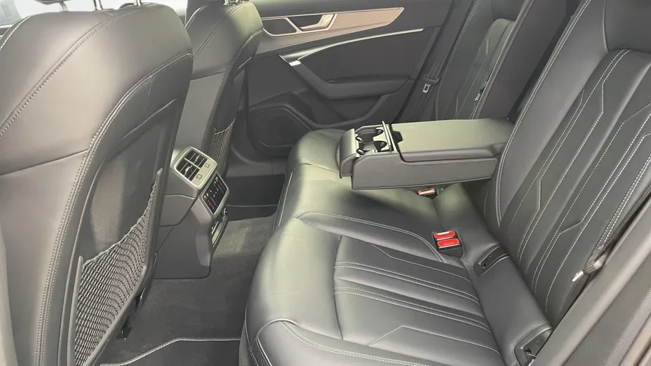 AUDI A6 Avant -