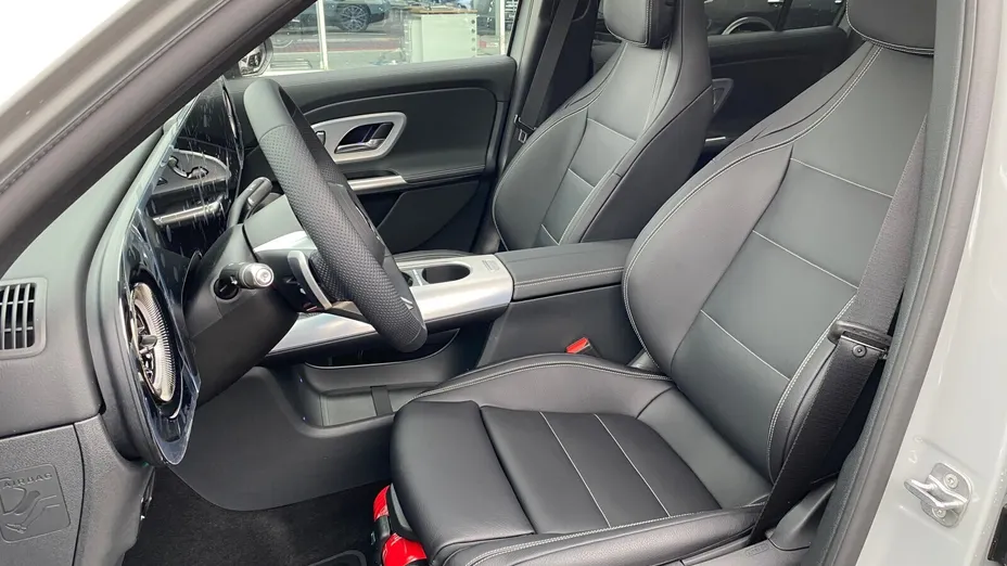 MERCEDES-BENZ GLB GLB 220 mHEV 4-Matic 8G-eDCT