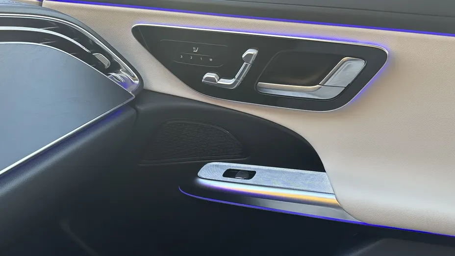 MERCEDES-BENZ E Klasa E 220 d mHEV 4-Matic Avantgarde 9G-Tronic