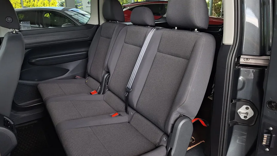 VOLKSWAGEN Caddy osobowy Caddy Maxi 2.0 TDI