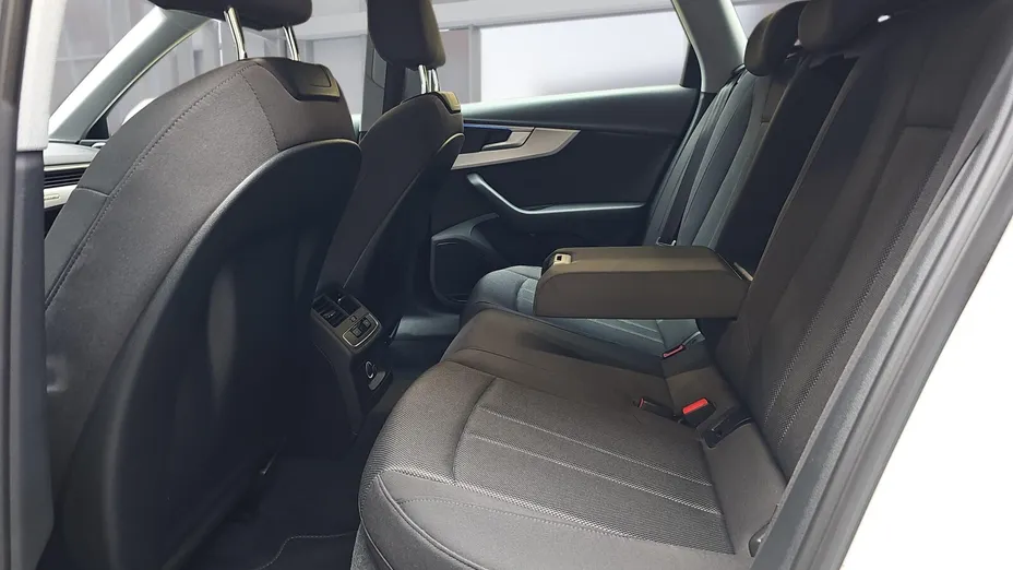 AUDI A4 A4 45 TFSI mHEV Quattro S Line S tronic