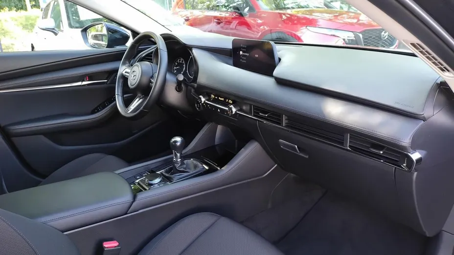 MAZDA 3 3 2.0 mHEV Kanjo