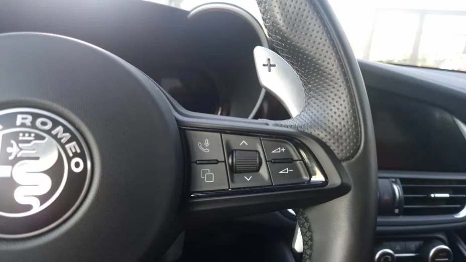 ALFA ROMEO Giulia Giulia 2.0 Turbo Veloce Q4 aut