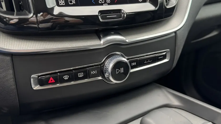 VOLVO XC60 XC60 B4 B Core aut