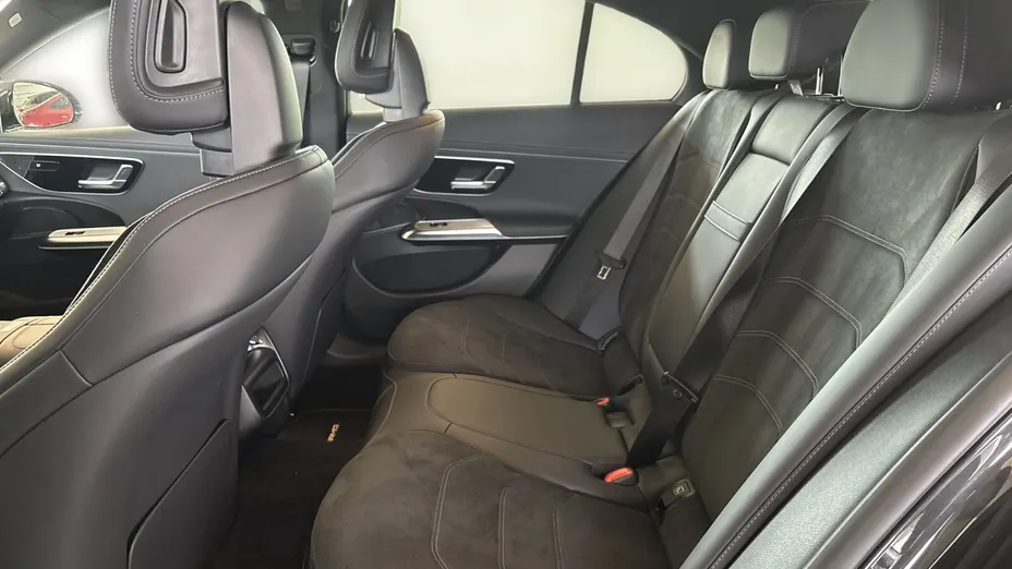 MERCEDES-BENZ E Klasa E 200 mHEV 4-Matic AMG 9G-Tronic