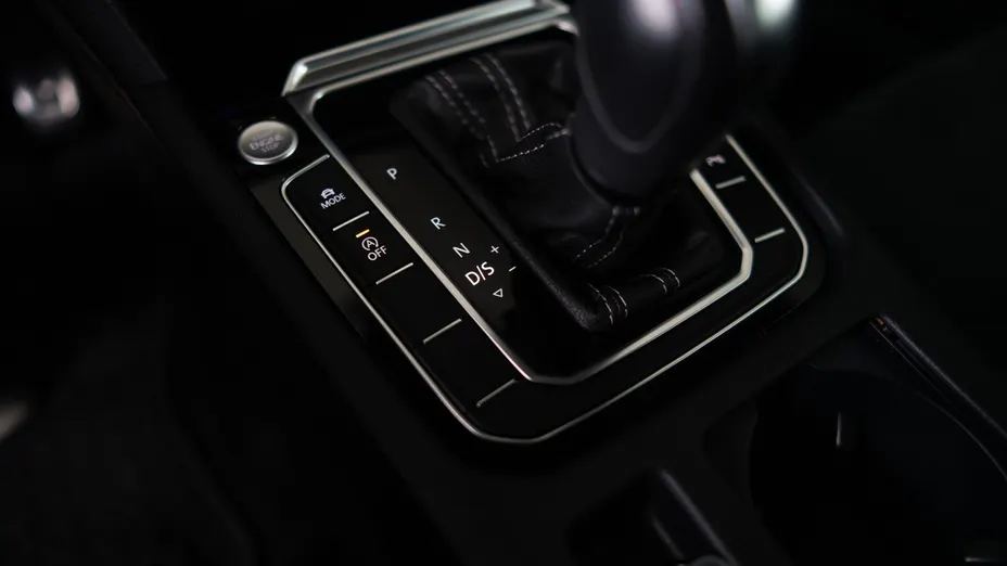 VOLKSWAGEN Arteon Arteon 2.0 TDI R-Line DSG