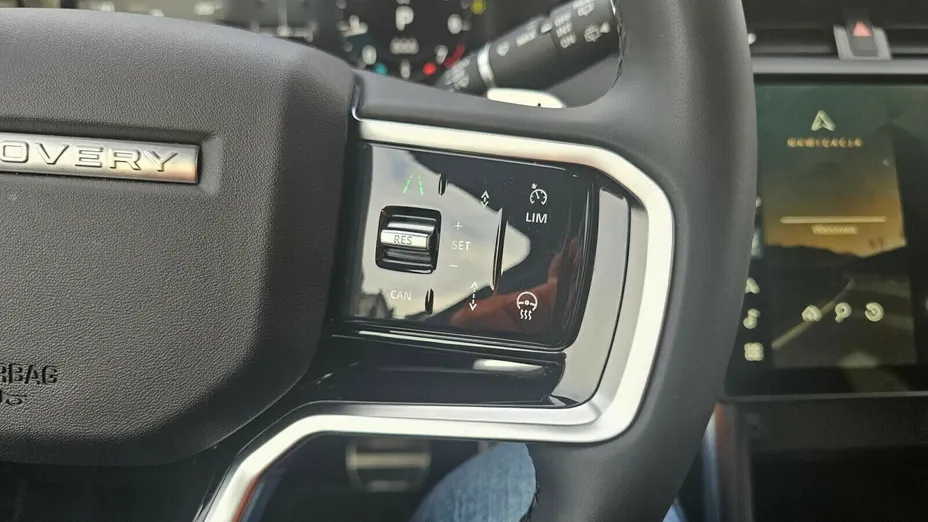 LAND ROVER Discovery Sport Discovery Sport 2.0 P200 mHEV Dynamic SE aut