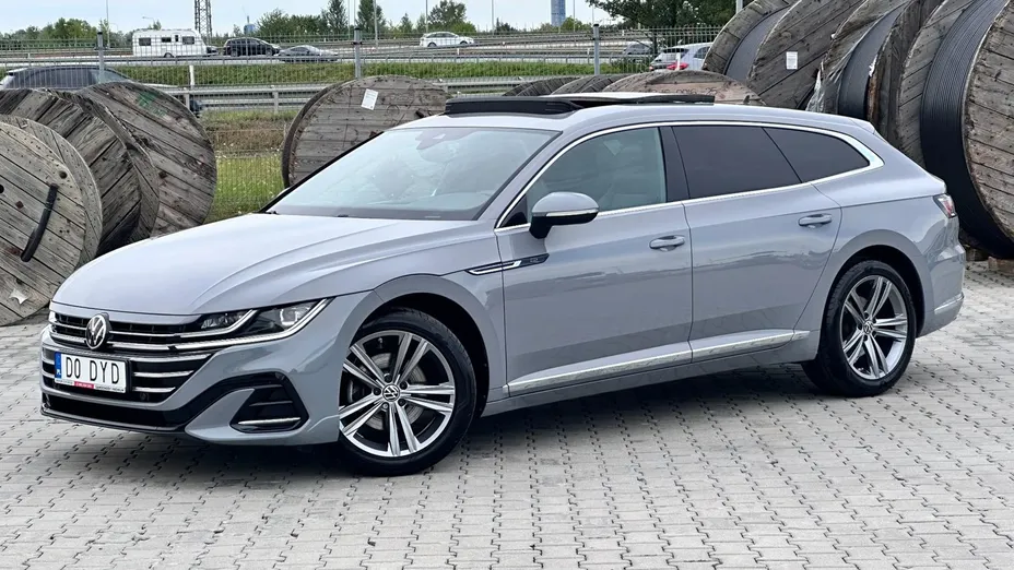 VOLKSWAGEN Arteon -