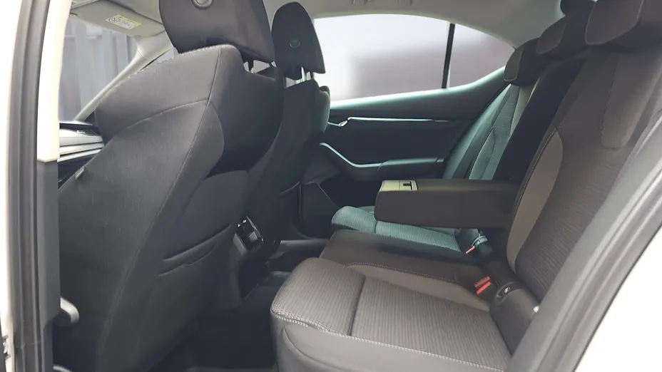 SKODA Octavia Octavia 2.0 TDI Ambition DSG