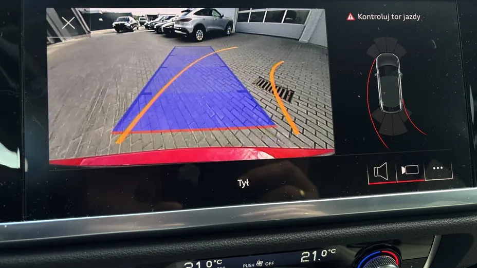 AUDI Q3 Sportback -