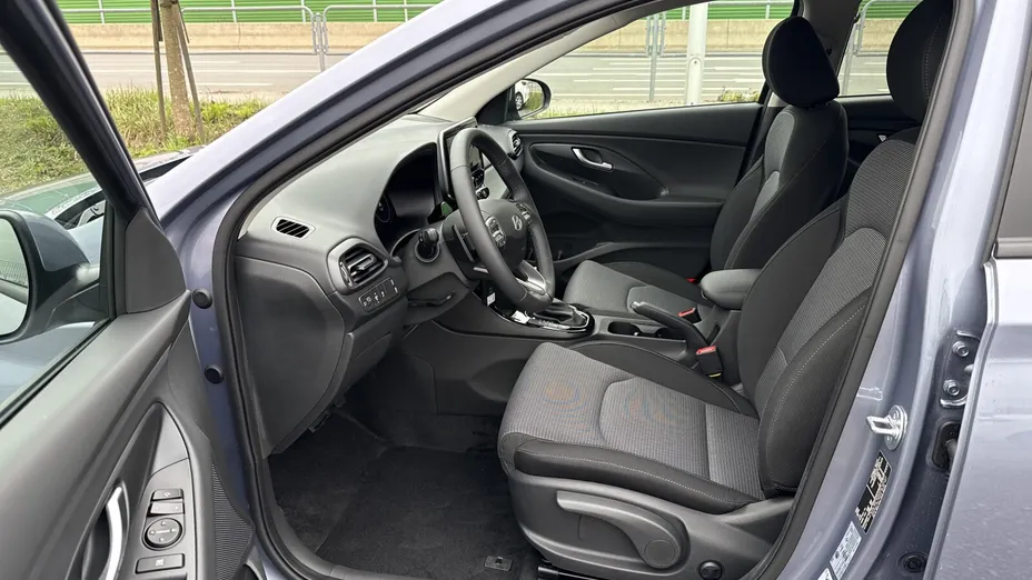 HYUNDAI i30 i30 1.6 T-GDI Modern DCT Nowy