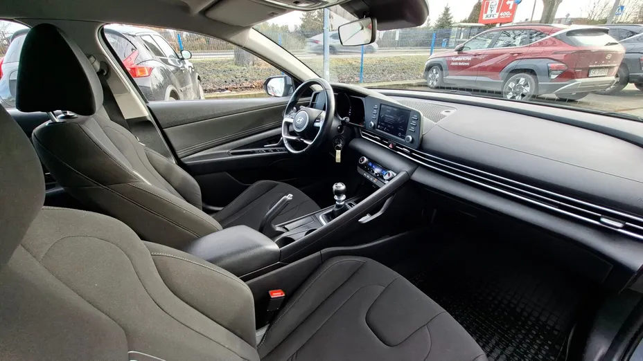 HYUNDAI Elantra Elantra 1.6 Smart