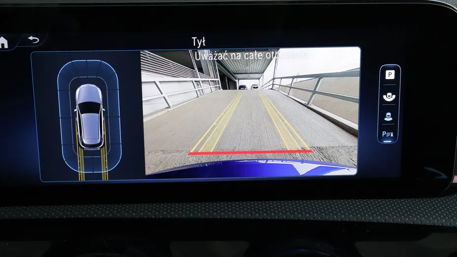 MERCEDES-BENZ A Klasa A 200 AMG Line 7G-DCT