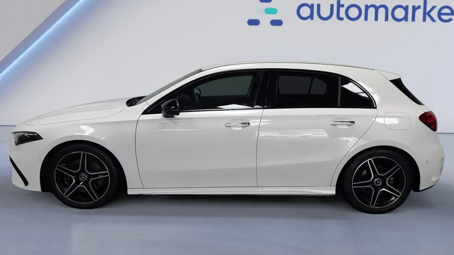 MERCEDES-BENZ A Klasa A 220 4-Matic AMG Line 8G-DCT