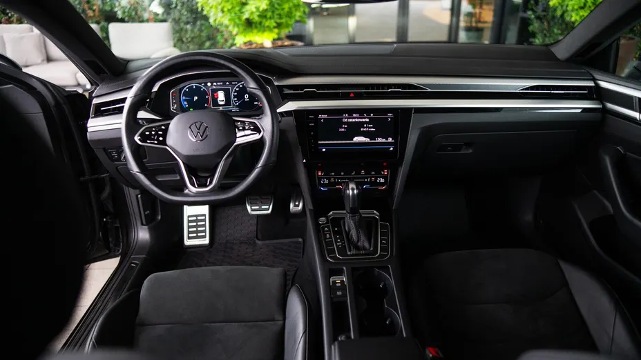 VOLKSWAGEN Arteon Arteon 2.0 TDI R-Line DSG