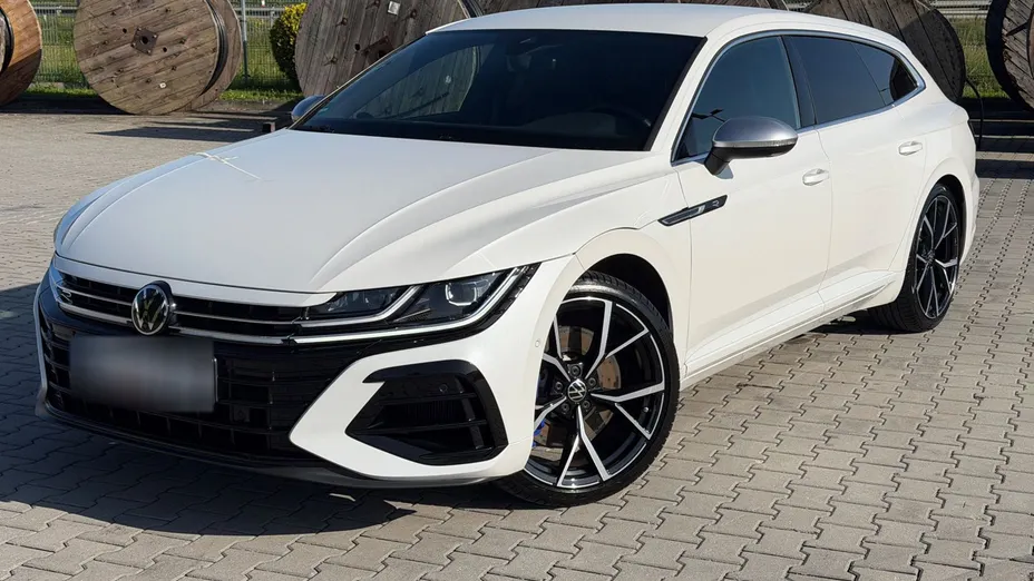 VOLKSWAGEN Arteon Arteon 2.0 TSI 4Motion R DSG