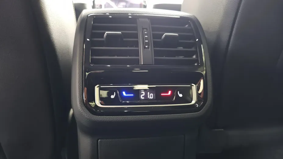 VOLKSWAGEN Arteon Arteon 2.0 TSI Elegance DSG