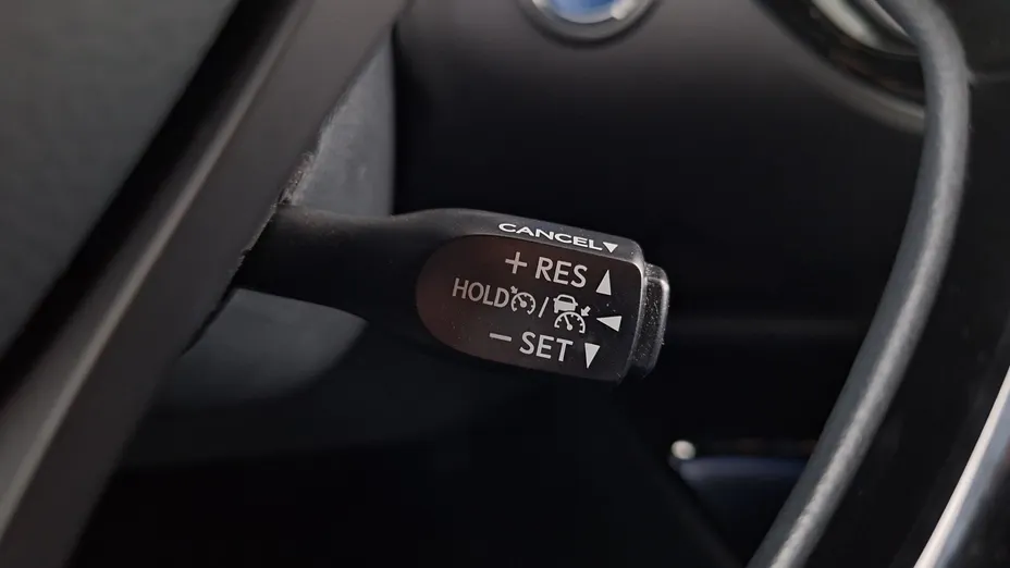 TOYOTA C-HR C-HR 2.0 Hybrid Style