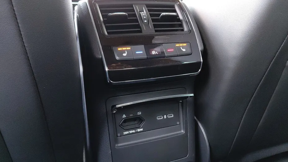 SKODA Superb Superb 2.0 TSI 4x4 Sportline DSG