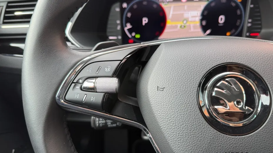 SKODA Superb Superb 2.0 TDI SCR L&K DSG