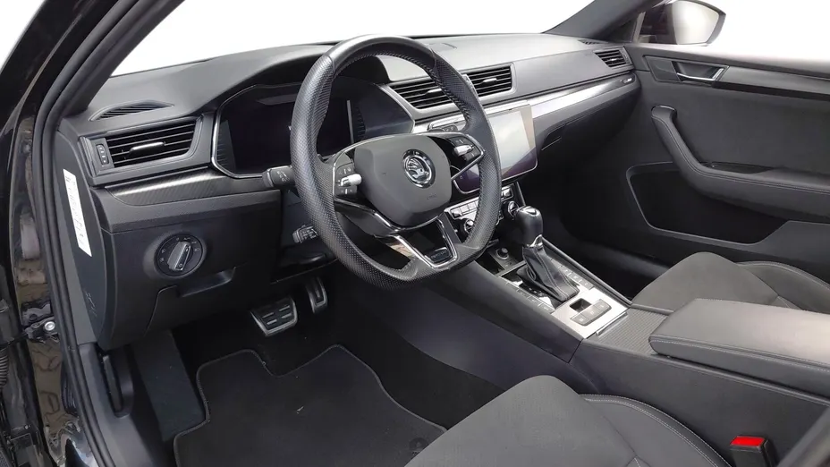 SKODA Superb Superb 2.0 TSI 4x4 Sportline DSG