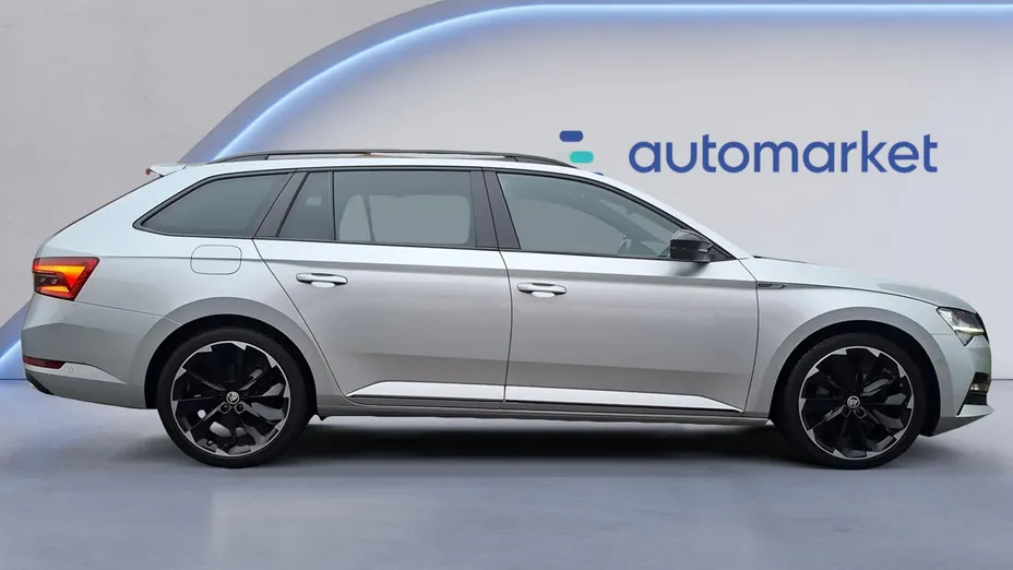 SKODA Superb Superb 2.0 TDI SCR Sportline DSG