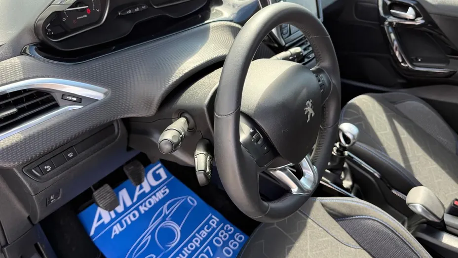PEUGEOT 2008 2008 1.2 Pure Tech Active S&S