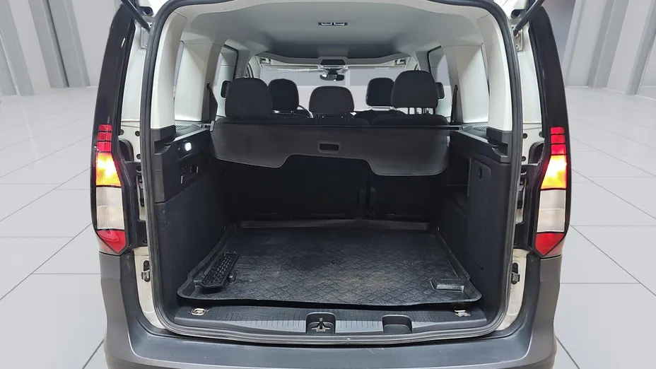 VOLKSWAGEN Caddy osobowy Caddy 2.0 TDI