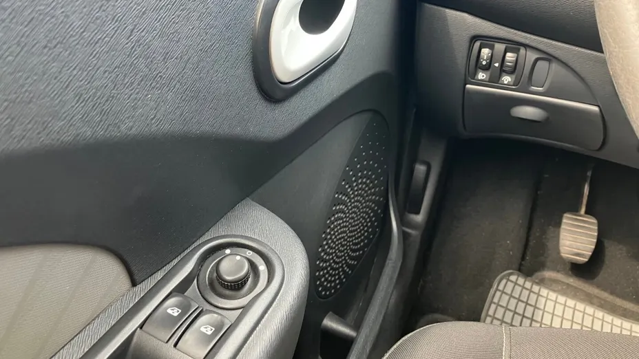 RENAULT Twingo Twingo 1.2 16V Miss Sixty