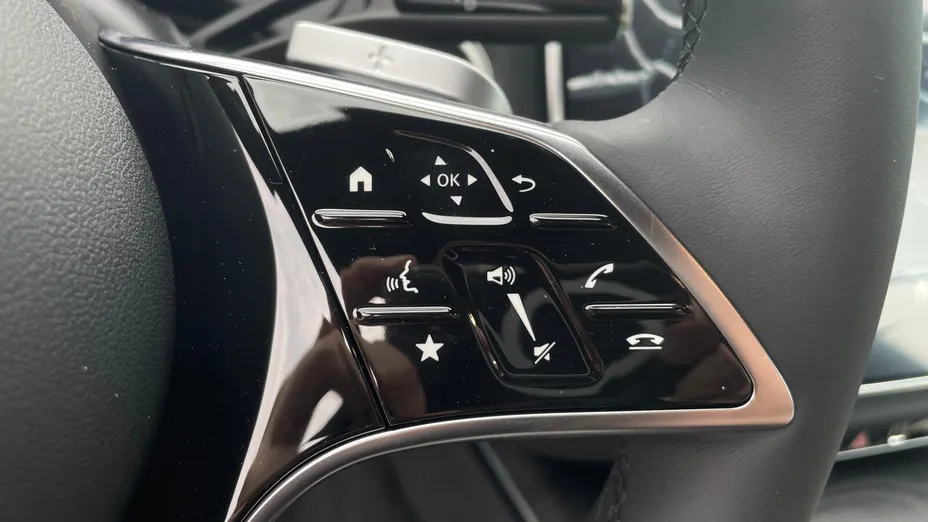 MERCEDES-BENZ E Klasa E 220 d mHEV 4-Matic Avantgarde 9G-Tronic Nowy
