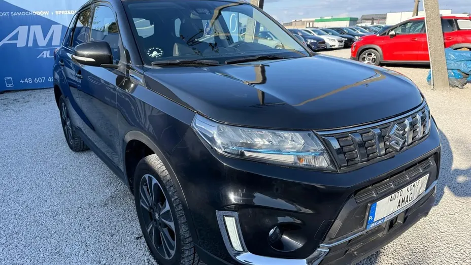 SUZUKI Vitara -