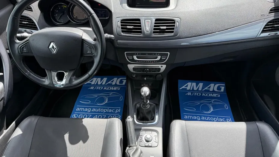 RENAULT Megane -