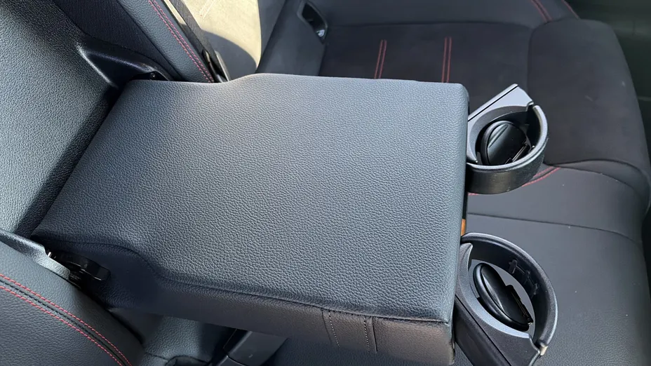MERCEDES-BENZ A Klasa A 250 e PHEV AMG Line 8G-DCT
