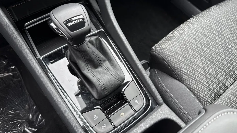 SKODA Karoq Karoq 1.5 TSI ACT Sportline DSG Nowy