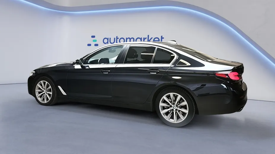 BMW Seria 5 518d mHEV aut