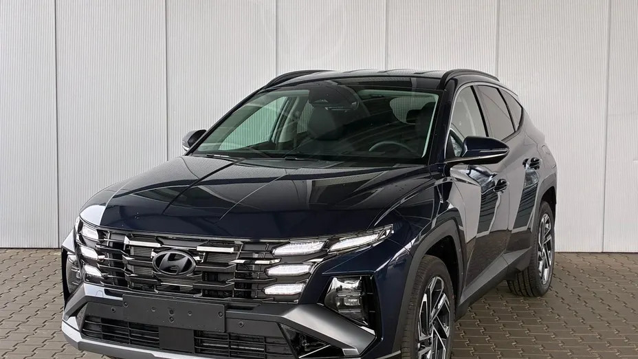 HYUNDAI Tucson -