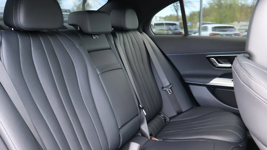 MERCEDES-BENZ E Klasa E 220 d mHEV 4-Matic AMG 9G-Tronic Nowy