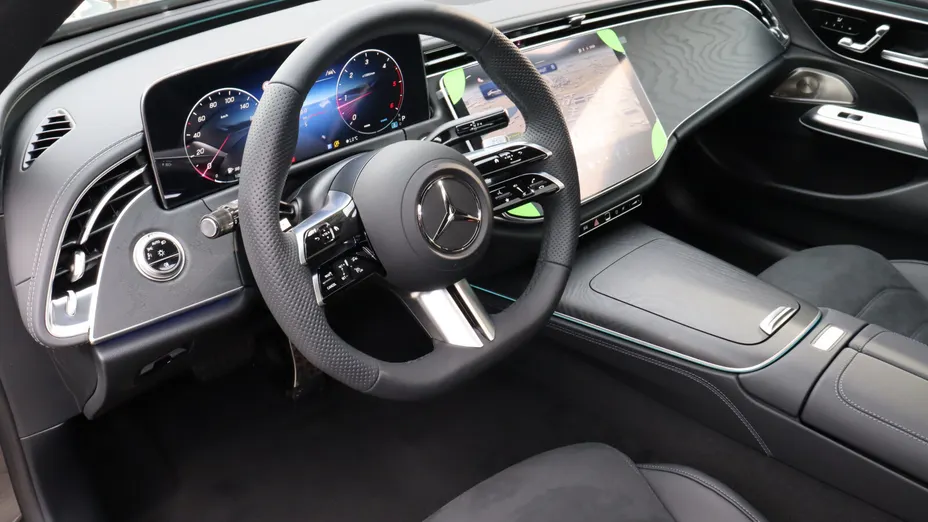 MERCEDES-BENZ E Klasa E 220 d mHEV 4-Matic AMG 9G-Tronic Nowy