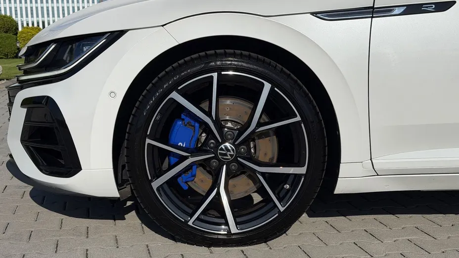 VOLKSWAGEN Arteon Arteon 2.0 TSI 4Motion R DSG