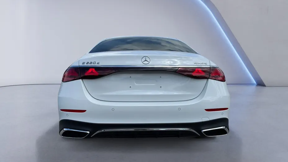 MERCEDES-BENZ E Klasa E 220 d mHEV 4-Matic AMG 9G-Tronic Nowy